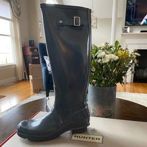 Hunter Boots WMN Size 8 Gray - New in Box